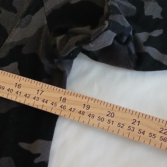 Athleta Women M Camo Print Midi Sweater Dress Gray/Black Tunic Athleisure Balanc - Picture 14 of 15